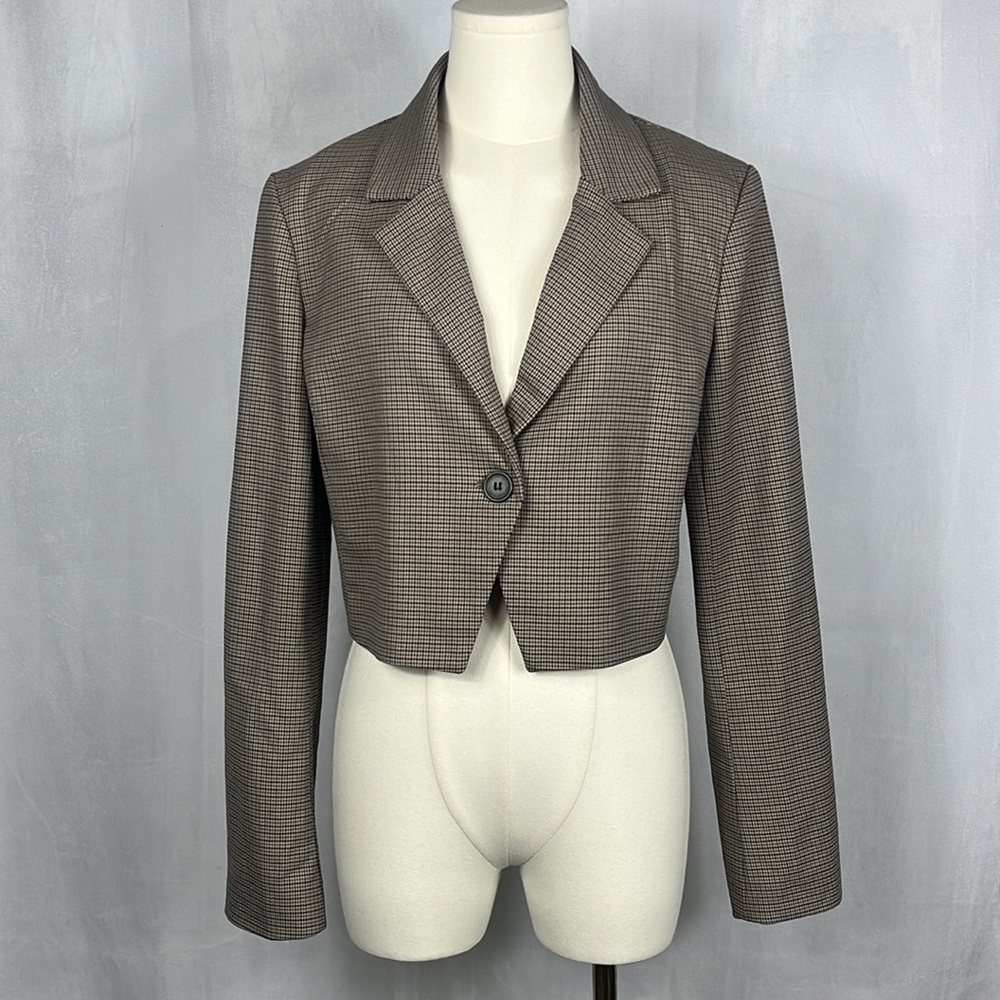 Anthropologie House of Harlow 1960‎ Cropped Blazer.
